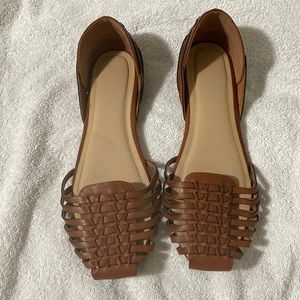 Lucita Woven Flats